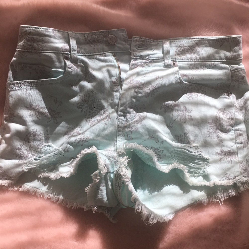 Adorable ripped teal shorts with gray pineapples!!